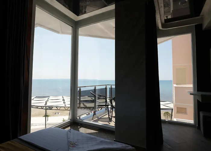 Vila One Beach Hotel Durrës